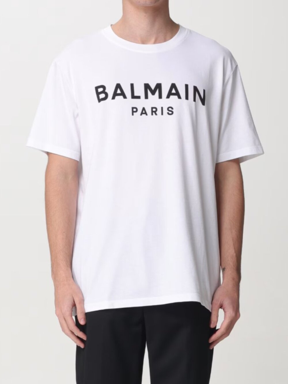 BNWT AW25 BALMAIN BIG LOGO WHITE TSHIRT M & L & XL